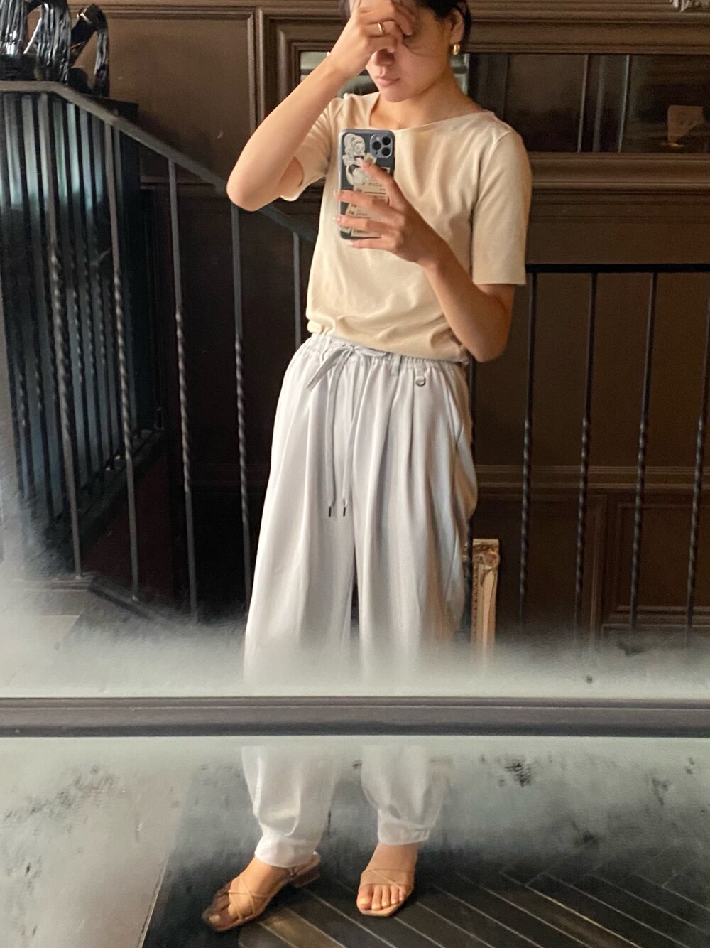「オトナカジュアル、パンツスタイル、オトナ女子、ゆるコーデ、シンプル、プチプラ、しまむら、ベージュ」｜「しまむらのアイテム（パンツ、ブルー系）」を使った、(n)さん（レディース・166cm）の夏コーディネートの1枚目の写真