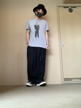 「Yves Saint Laurent（イヴサンローラン）のアイテム（Tシャツ/カットソー）」を使った、moto miniさん（メンズ・171cm）の夏コーディネート