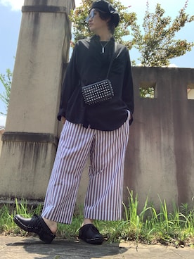 「ストライプパンツ」｜「アイテム（スリッポン）」を使った、moto miniさん（メンズ・171cm）の夏コーディネート