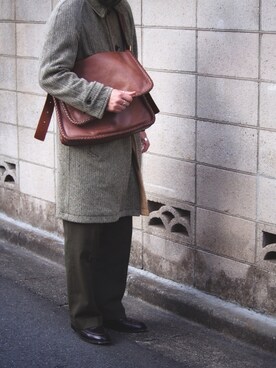 ショルダーバッグを使った 冬コーデ のメンズ人気ファッションコーディネート Wear