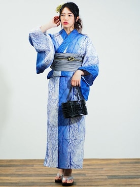 「アイテム（水着/着物・浴衣、ブルー系）」を使った、アンココンさん（レディース・160cm）の夏コーディネート