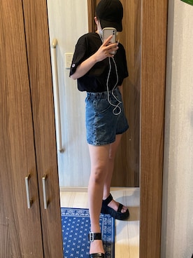 「GU（ジーユー）のアイテム（パンツ、ブルー系）」を使った、sayakafukunagaさん（レディース・161cm）の春コーディネート