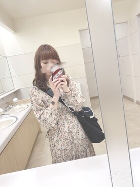 「Daniel Wellington（ダニエルウェリントン）の販売終了クラシックペティット アッシュフィールド32mm（アナログ腕時計）」を使った、naさん（レディース・157cm）の春コーディネート