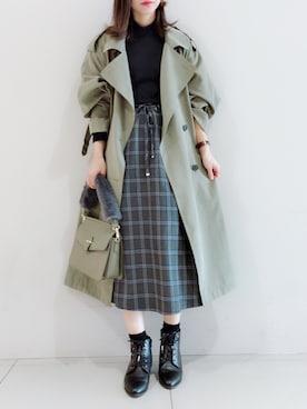 「ファー」｜「アイテム（トレンチコート）」を使った、MIKUさん（レディース・158cm）の秋コーディネート