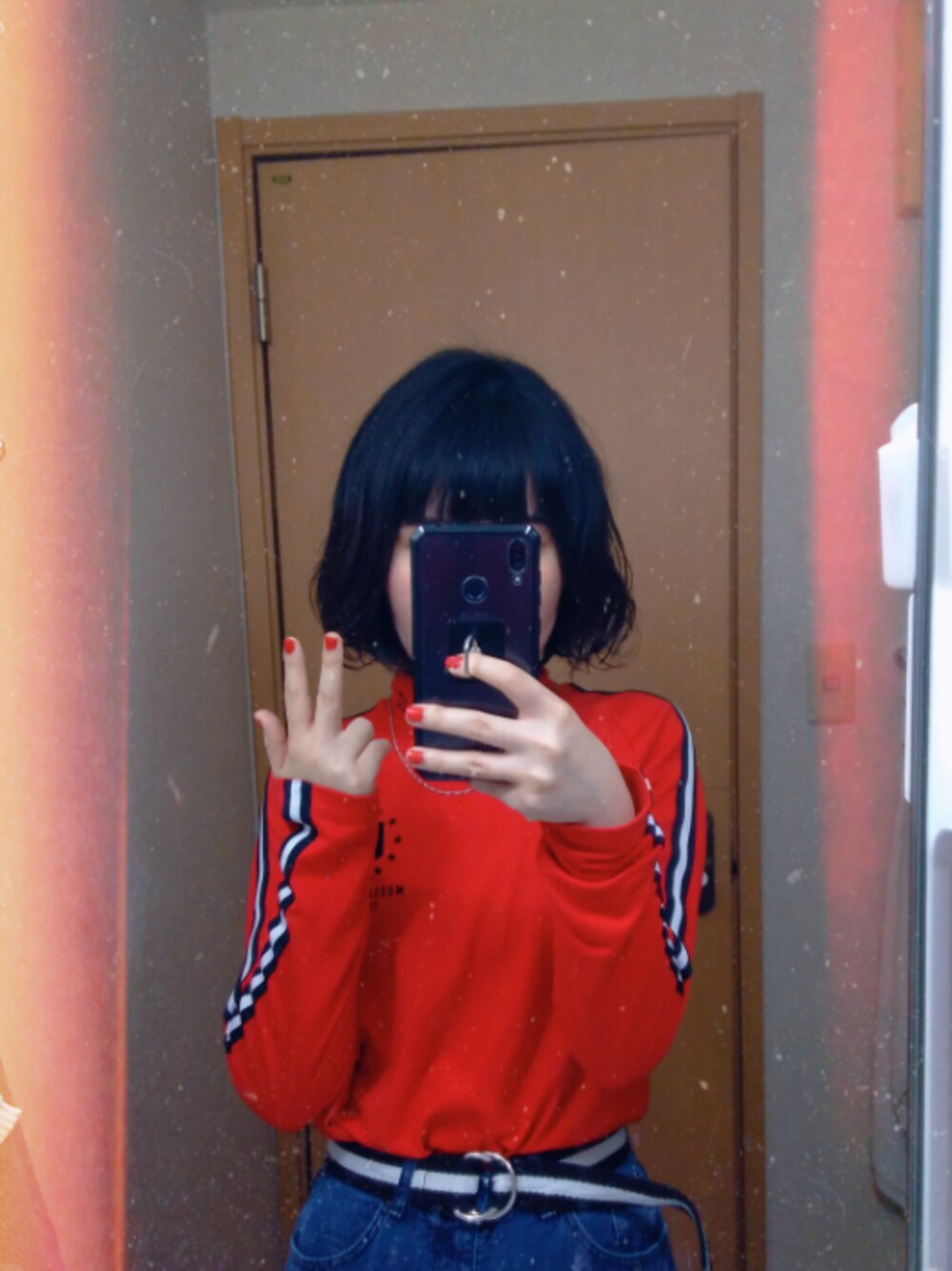 「used、古着、ストリート、レトロ」｜「Munsingwearのアイテム（Tシャツ/カットソー、レッド系）」を使った、松八さん（レディース・157cm）の冬コーディネートの1枚目の写真