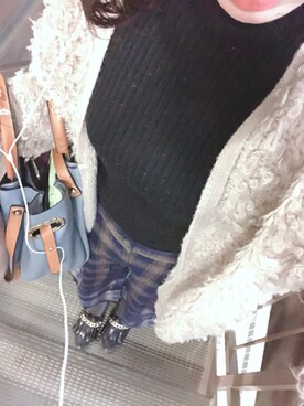 「YECCA VECCA（イェッカヴェッカ）のアイテム（スリッポン）」を使った、まさん（レディース・163cm）の冬コーディネート