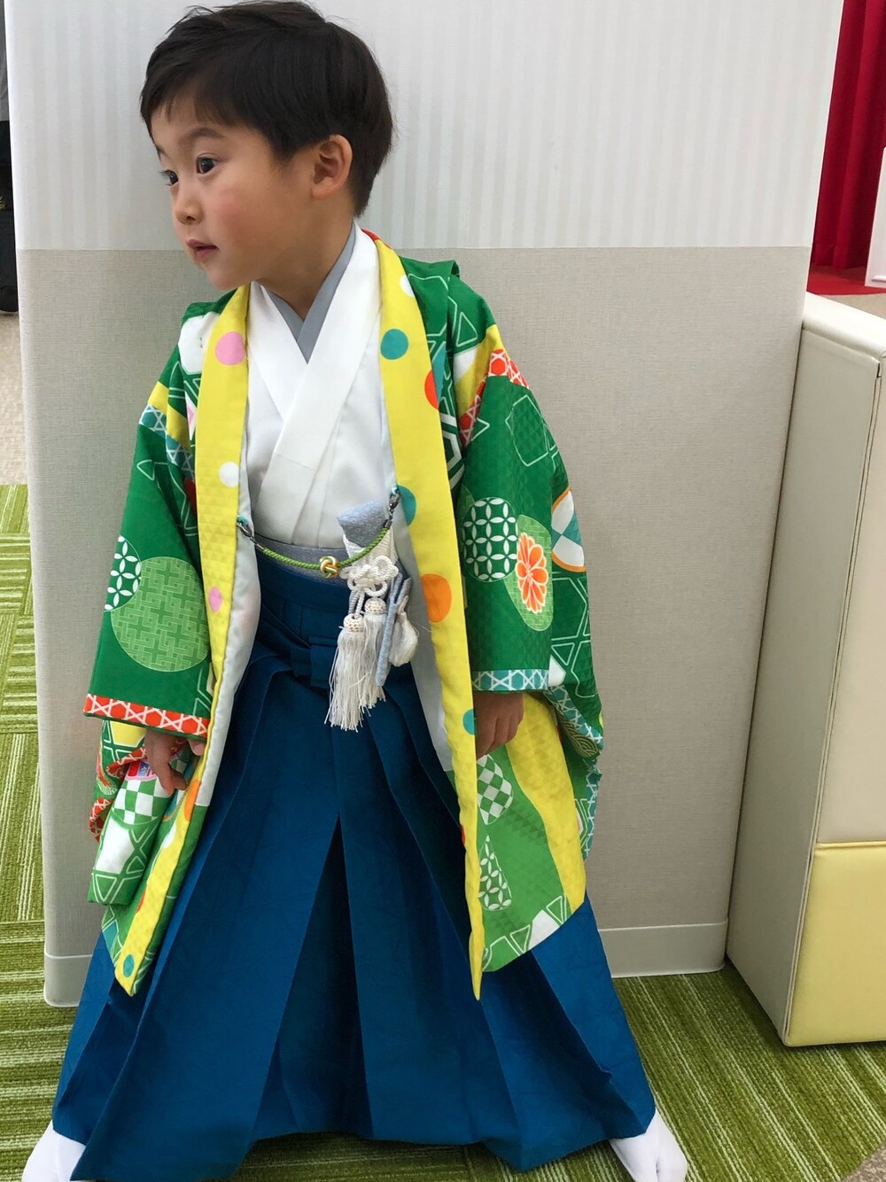 「キッズコーデ、男の子、おとこのこ、4歳、七五三」｜「スタジオアリスのアイテム（その他、グリーン系）」を使った、fuu__tooさん（キッズ・110cm）の秋コーディネートの1枚目の写真