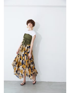 「アイテム（スカート）」を使った、ECLINさん（レディース・175cm）の春コーディネート