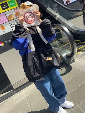 「古着女子」｜「アイテム（ナイロンジャケット）」を使った、そさん（レディース・153cm）の春コーディネート
