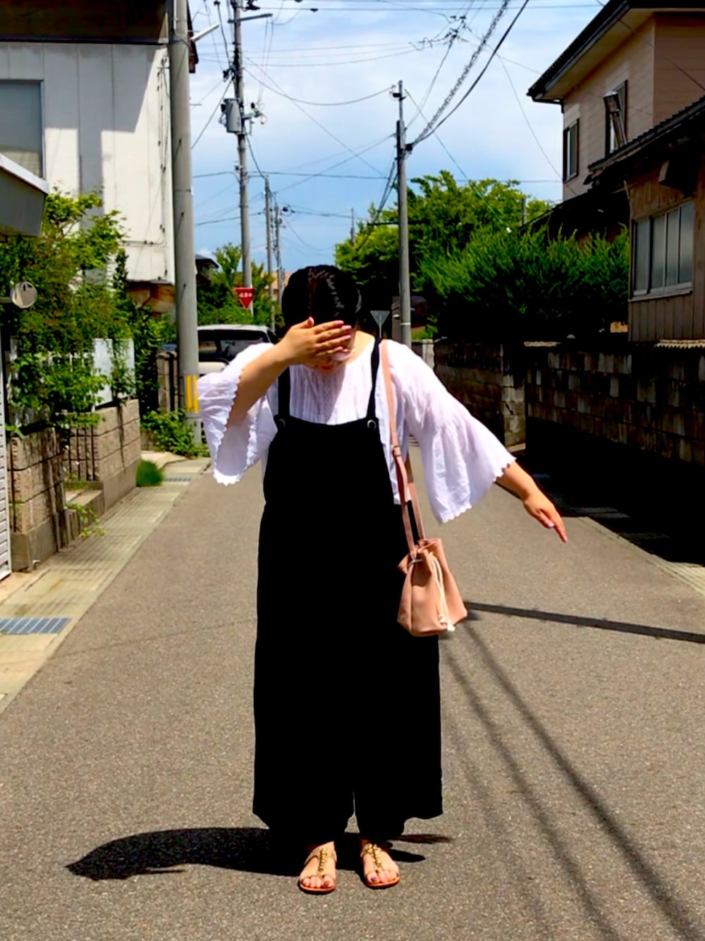 「シンプルコーデ、ラクチンコーデ、夏、ootd、ぽっちゃり、ぽっちゃりコーデ、ぽちゃコーデ、ぽちゃ、ナチュラル、ナチュラルコーデ」｜「niko and...のアンティークレースブラウス【niko and ...】（シャツ/ブラウス、ホワイト系）」を使った、coconatsuさん（レディース・163cm）の夏コーディネートの1枚目の写真