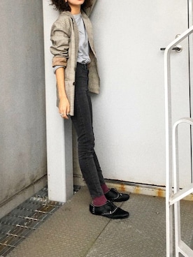 「Ungrid（アングリッド）のアイテム（シューズ）」を使った、知久友里恵さん（レディース・164cm）の秋コーディネート