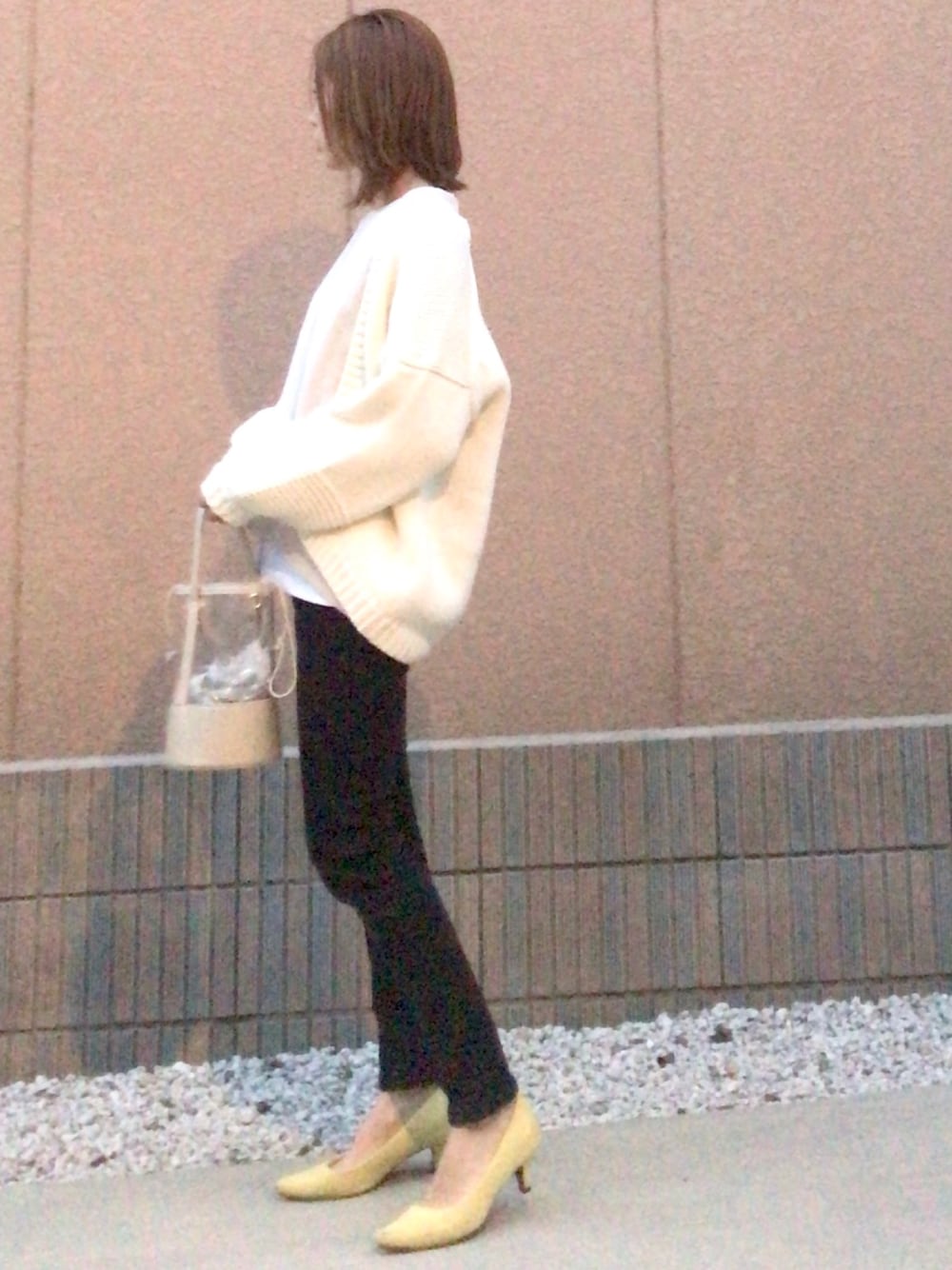 「シンプル、プチプラコーデ、春コーデ、カーディガン、スウェット」｜「H&Mのアイテム（スウェット、ベージュ系）」を使った、＊chii＊さん（レディース・156cm）の春コーディネートの1枚目の写真