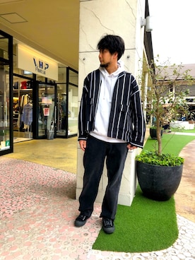 「WHITELAND（ホワイトランド）のWHITELAND/ホワイトランド/リネンシャツ（シャツ/ブラウス）」を使った、ツネマツさん（メンズ・187cm）の春コーディネート