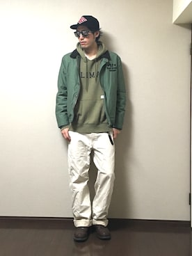 「DEUS EX MACHINA（デウスエクスマキナ）のアイテム（ミリタリージャケット）」を使った、たけまるさん（メンズ・184cm）の春コーディネート