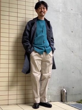 「green label relaxing（グリーンレーベルリラクシング）のアイテム（ステンカラーコート）」を使った、中田 直宏さん（メンズ・171cm）の春コーディネート