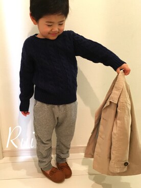 「kids」｜「アイテム（トレンチコート）」を使った、Ruiさん（キッズ・100cm）の冬コーディネート