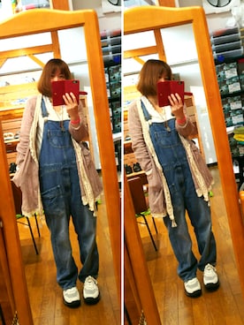 「白いスニーカー」｜「アイテム（サロペット/オーバーオール）」を使った、yasuyoさん（レディース・158cm）の春コーディネート