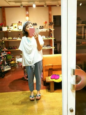 「アイテム（タンクトップ、ブルー系）」を使った、yasuyoさん（レディース・158cm）の夏コーディネート