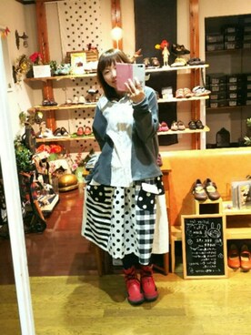 「NIRAME.CO（ニラメッコ）のアイテム（スカート）」を使った、yasuyoさん（レディース・158cm）の冬コーディネート