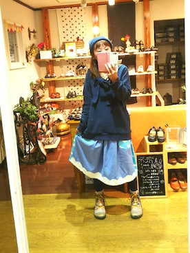 「NIRAME.CO（ニラメッコ）のアイテム（スカート）」を使った、yasuyoさん（レディース・158cm）の冬コーディネート
