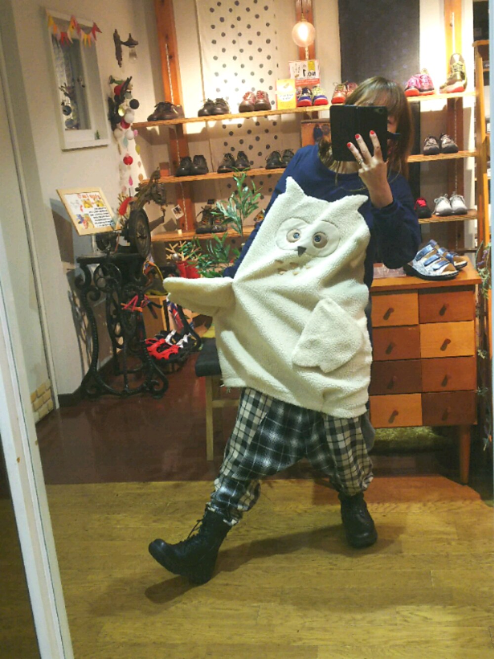 「なんだったっけか。。。のアイテム（ワンピース、ブルー系）」を使った、yasuyoさん（レディース・158cm）の春コーディネートの1枚目の写真