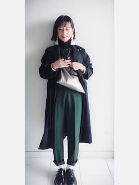 「アイテム（ボディバッグ/ウエストポーチ、シルバー系）」を使った、yukino_yucchinoさん（レディース・151cm）の冬コーディネート