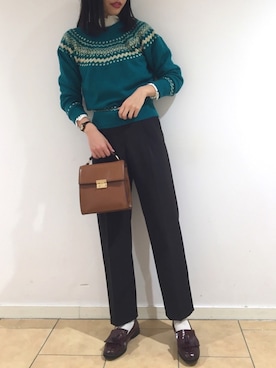 「archives（アルシーヴ）のガラスPUスクエアショルダーバック（ショルダーバッグ）」を使った、るこ。さん（レディース・170cm）の秋コーディネート