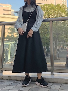 「archives（アルシーヴ）のアイテム（ジャンパースカート）」を使った、るこ。さん（レディース・170cm）の秋コーディネート