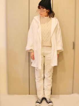 「YEAH RIGHT!!（イェーライト）のアイテム」を使った、あやかさん（レディース・165cm）の秋コーディネート