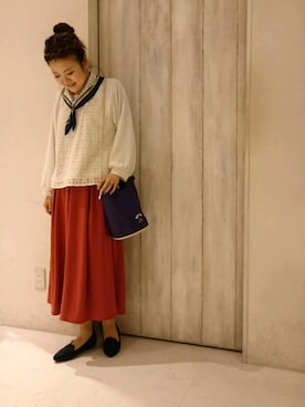 「白トップス」｜「アイテム（財布/小物）」を使った、のんのんさん（レディース・155cm）の冬コーディネート