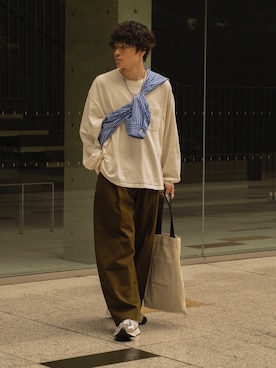 「STUDIO NICHOLSON（スタジオニコルソン）のアイテム（トップス）」を使った、Ryoさん（メンズ・168cm）の夏コーディネート