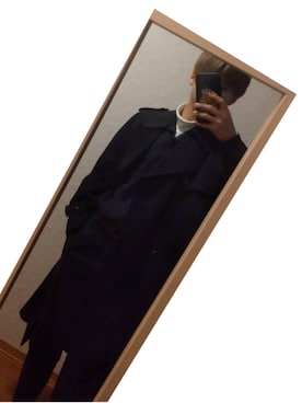 「ネイビーコーデ」｜「アイテム（ステンカラーコート）」を使った、nahiさん（メンズ・173cm）の春コーディネート