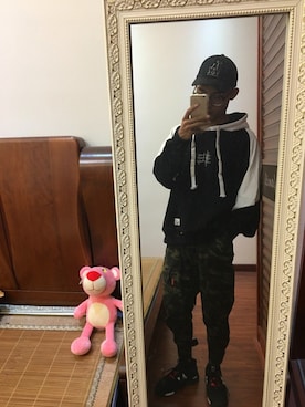 「アイテム（インテリア雑貨）」を使った、恒拾iさん（メンズ・162cm）の秋コーディネート