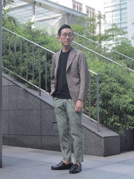 「UNITED ARROWS（ユナイテッドアローズ）のアイテム（モカシン/デッキシューズ）」を使った、飯村淳さん（メンズ・173cm）の夏コーディネート