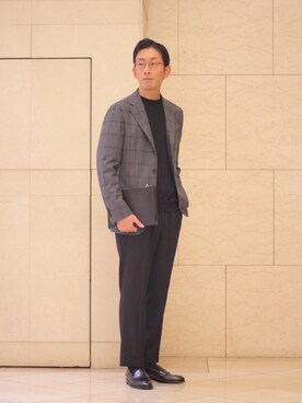 「UNITED ARROWS（ユナイテッドアローズ）のアイテム（クラッチバッグ）」を使った、飯村淳さん（メンズ・173cm）の秋コーディネート