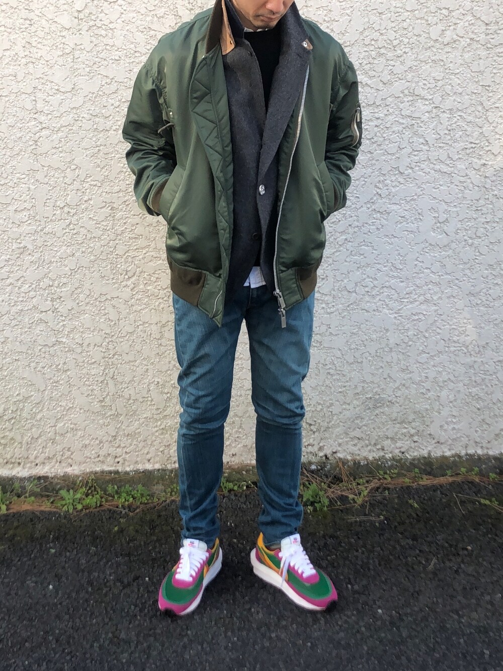 「sacai、levisred」｜「Levi's REDのアイテム（デニムパンツ、ブルー系）」を使った、tkymst_lさん（メンズ・175cm）の冬コーディネートの1枚目の写真