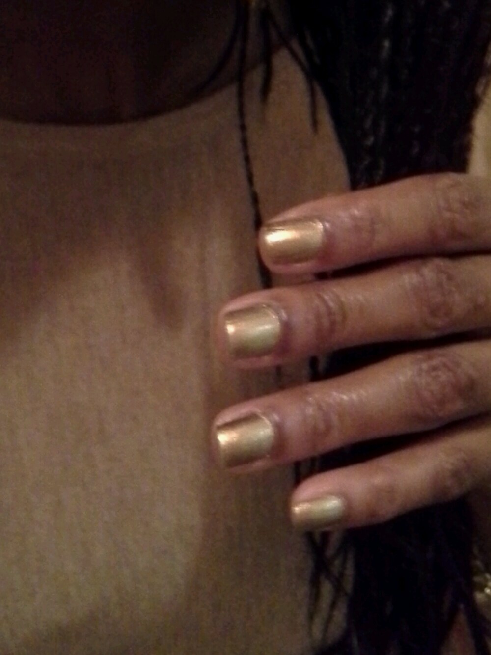 「julie g、nails」｜Doris Romulusさんの冬コーディネートの1枚目の写真