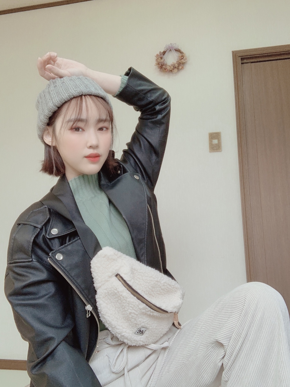 「ラクチンコーデ、カジュアル、ボーイッシュ」｜「GRLのアイテム（ニット/セーター、グリーン系）」を使った、ぽんりぽさん（レディース・170cm）の冬コーディネートの1枚目の写真