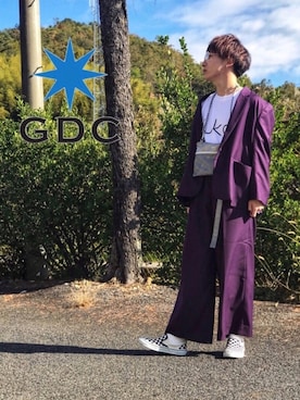 「アイテム（ノーカラージャケット、パープル系）」を使った、GDC LOGISTICS－SHOHEIさん（メンズ・163cm）の秋コーディネート
