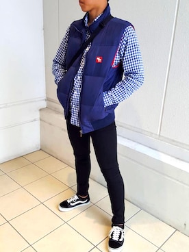 「Abercrombie&Fitch（アバークロンビーアンドフィッチ）のアイテム（ダウンベスト）」を使った、けﾝ真さん（メンズ・171cm）の春コーディネート