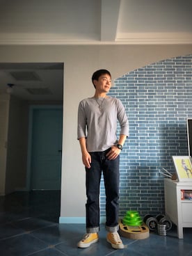 「日系极简」｜「アイテム（腕時計）」を使った、Leo 是个大好人さん（メンズ・180cm）の秋コーディネート