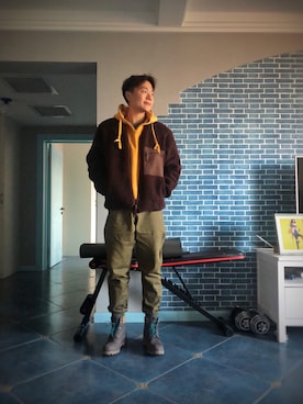 「日系极简」｜「アイテム（ブルゾン）」を使った、Leo 是个大好人さん（メンズ・180cm）の秋コーディネート