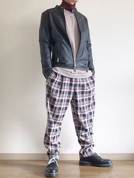 「EMMA CLOTHES（エマクローズ）のアイテム（ライダースジャケット）」を使った、たける°。さん（メンズ・166cm）の秋コーディネート