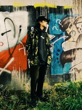 「HELLY HANSEN（ヘリーハンセン）のアイテム（パーカー）」を使った、HIROTAKAさん（メンズ・177cm）の秋コーディネート