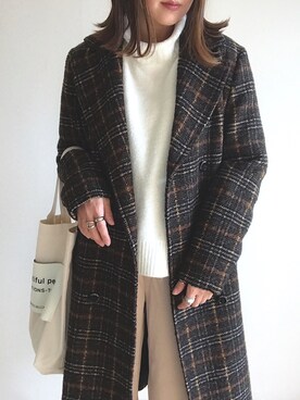 「サテンパンツ」｜「アイテム（チェスターコート）」を使った、muさん（レディース・164cm）の冬コーディネート