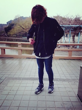 「ROYAL（ローヤル）のアイテム」を使った、こうきさん（メンズ・170cm）の春コーディネート