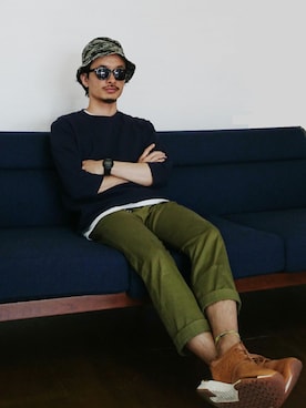 「BLUE WORK（ブルーワーク）のアイテム（パンツ）」を使った、AKIRAKUBOTAさん（メンズ・171cm・30代）の春コーディネート