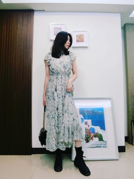 MOUSSY(マウジー)の「VINTAGE FLOWER CHIFFON ドレス(ワンピース MOUSSY(マウジー)の「VINTAGE FLOWER CHIFFON ドレス(ワンピース