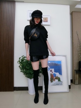 「INHERIT（インヘリット）のアイテム」を使った、Elsaさん（レディース・161cm）の冬コーディネート