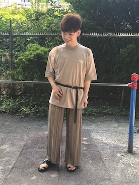 「JEANASIS（ジーナシス）のアイテム（サンダル）」を使った、たけminiさん（メンズ・158cm）の夏コーディネート